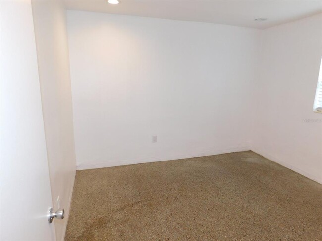 Building Photo - 1149 Alma St