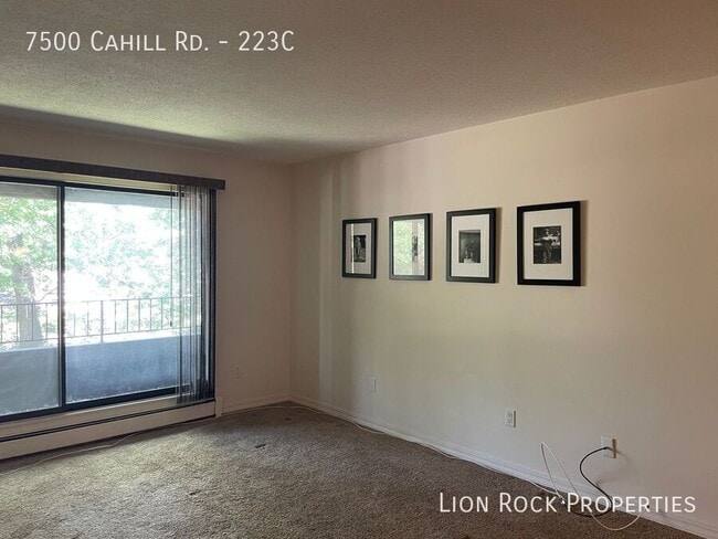 Building Photo - 7500 Cahill Rd