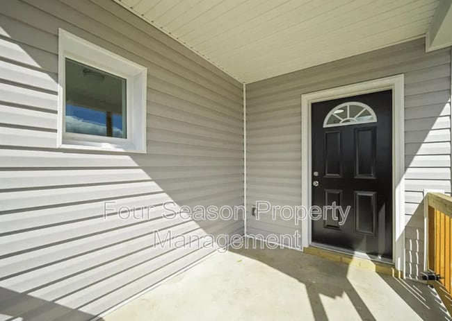 Building Photo - 837 Virginia Ave