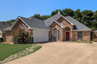 Building Photo - 125 Bent Creek Dr