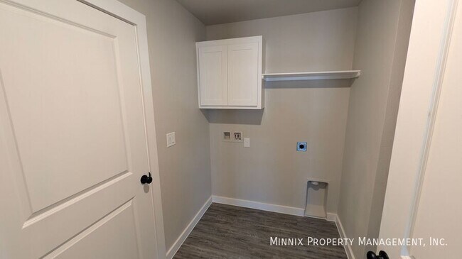 Building Photo - 427 Colorado St