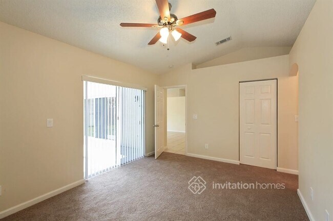 Building Photo - 254 NW 207th Terrace