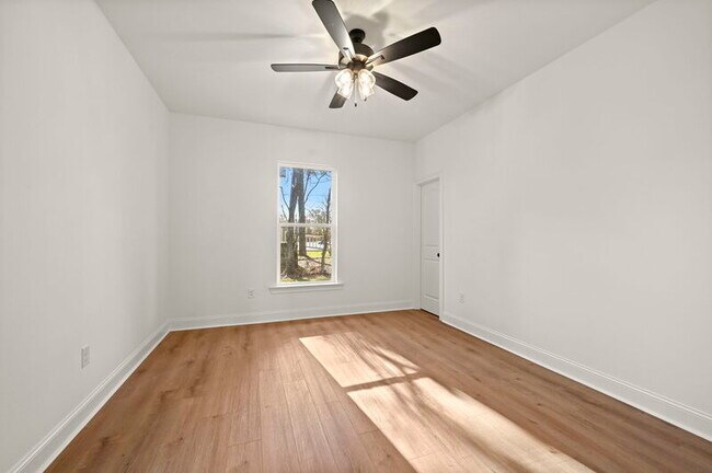 Building Photo - 11802 Morgan Meadow Ave