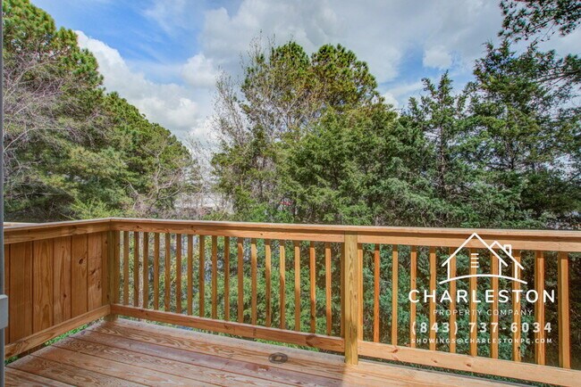 Building Photo - 4902 Lake Palmetto Ln