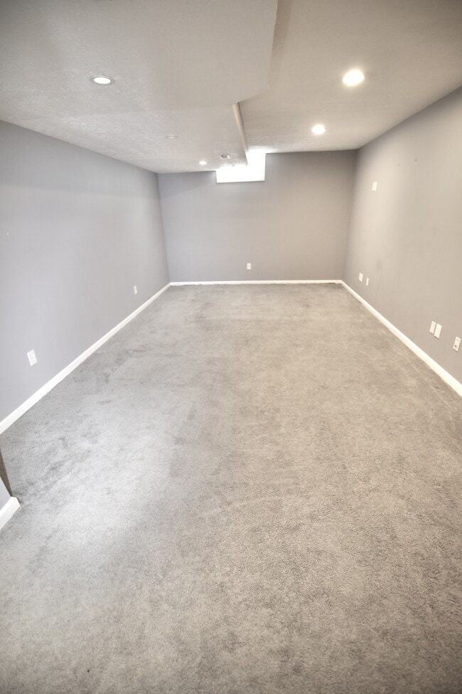 Building Photo - 7543 Ashley Meadow Dr