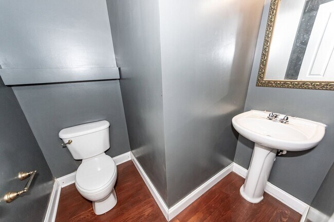 Building Photo - 115 Blackwater Dr