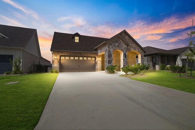 Building Photo - 9727 Rockwell Dr