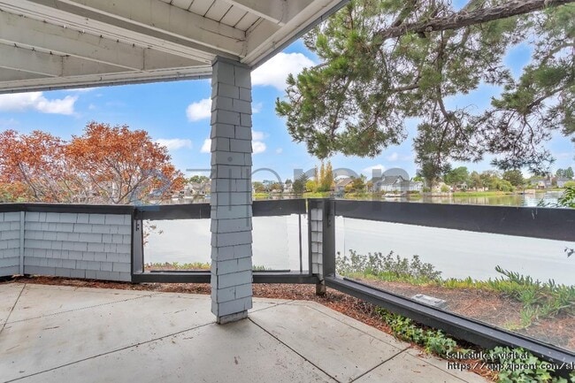 Building Photo - 749 Barnegat Ln