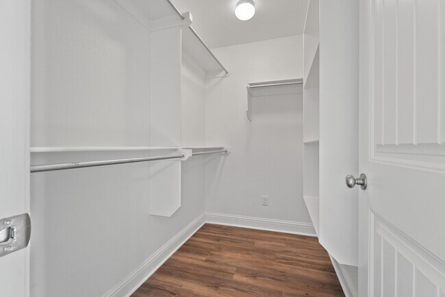 Building Photo - 7029 34th Pl