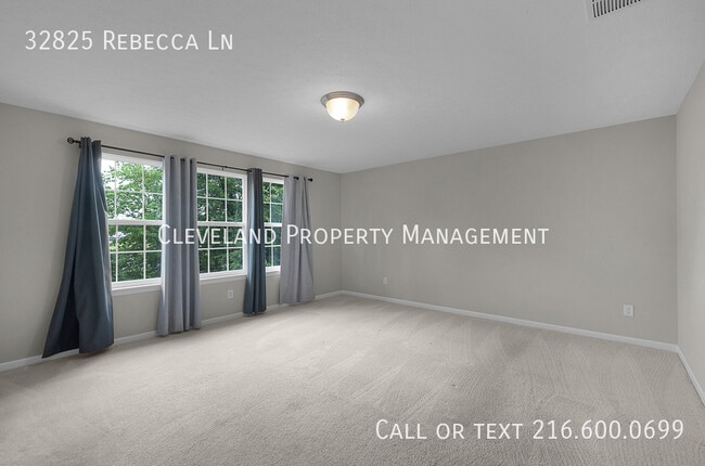 Building Photo - 32825 Rebecca Ln