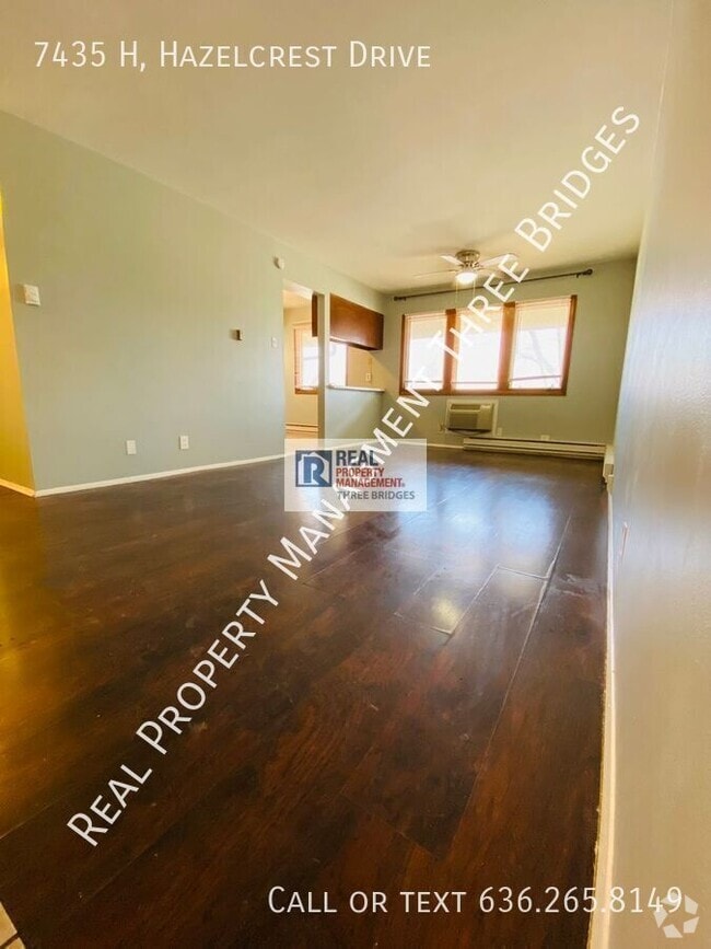 Building Photo - 7435 Hazelcrest Dr