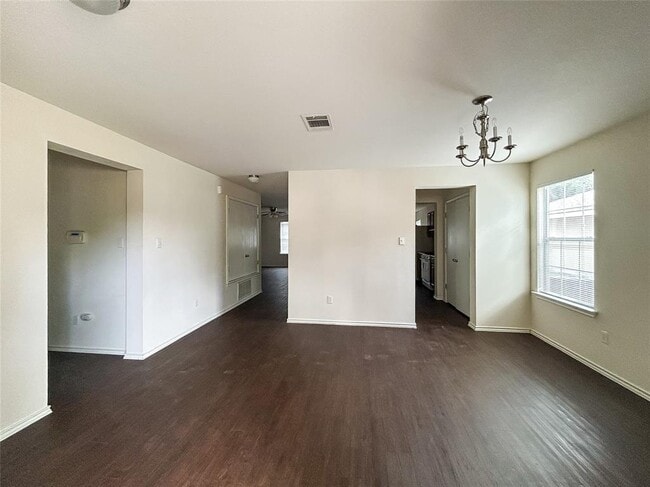 Building Photo - 232 Brandons Way