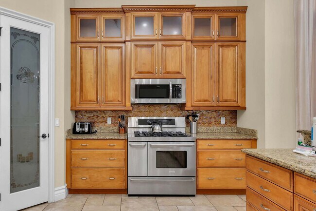 Building Photo - 7841 Palmilla Ct