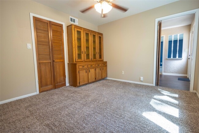 Building Photo - 27245 Kane Ln