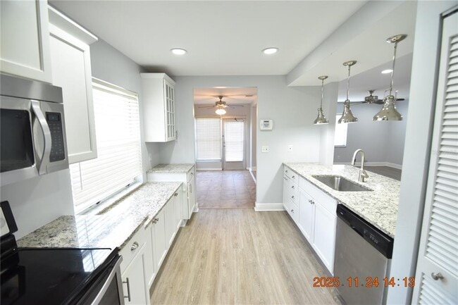 Building Photo - 3425 Masters Dr N