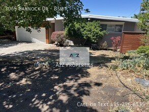 Building Photo - 3065 Bannock Dr