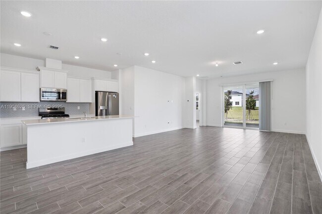 Building Photo - 19655 Barn Swallow Way