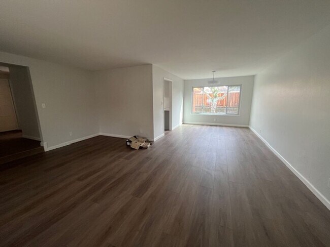 Building Photo - Pleasanton Home for Rent