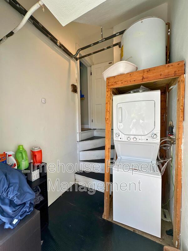 Building Photo - 8577 Granby St