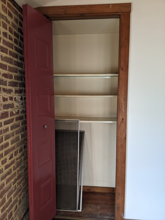 Open closet in Bath - 11 Spruce St