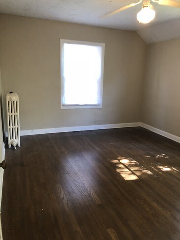 Building Photo - 18124 Lomond Blvd