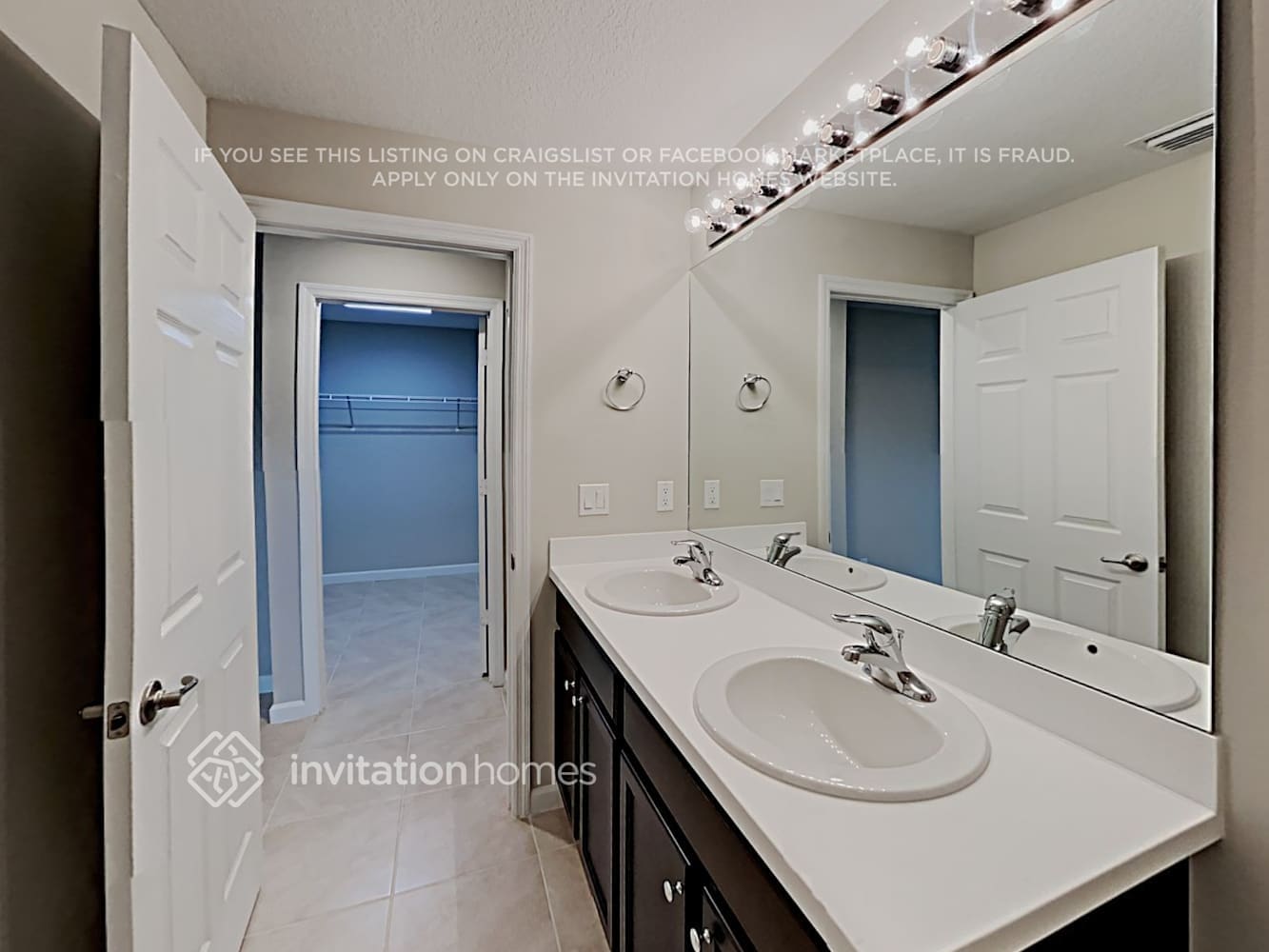 Building Photo - 365 SW Ridgecrest Dr