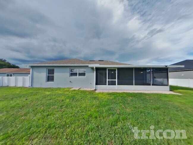 Building Photo - 2941 Grayton St