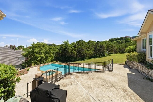 Building Photo - 409 Beardsley Ln