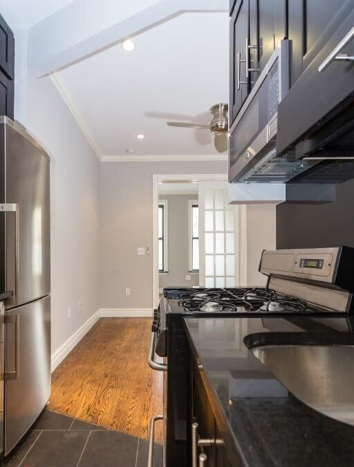 Building Photo - 60 Avenue B