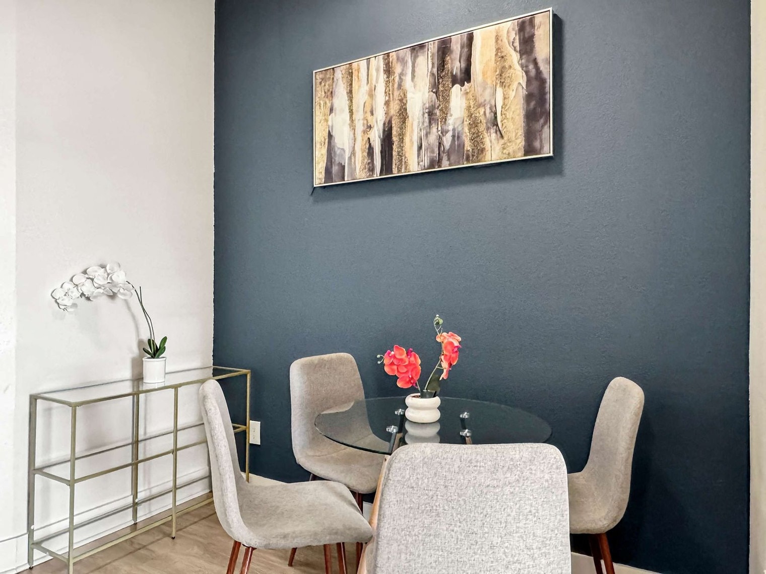 Building Photo - 2916 Indiana St