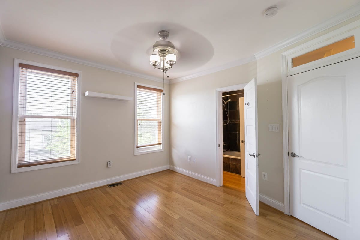 Building Photo - 503 Columbia Rd NW