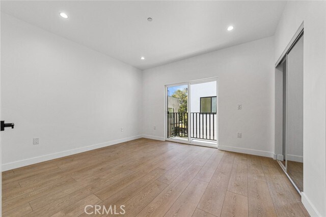 Building Photo - 1376 Edgecliffe Dr