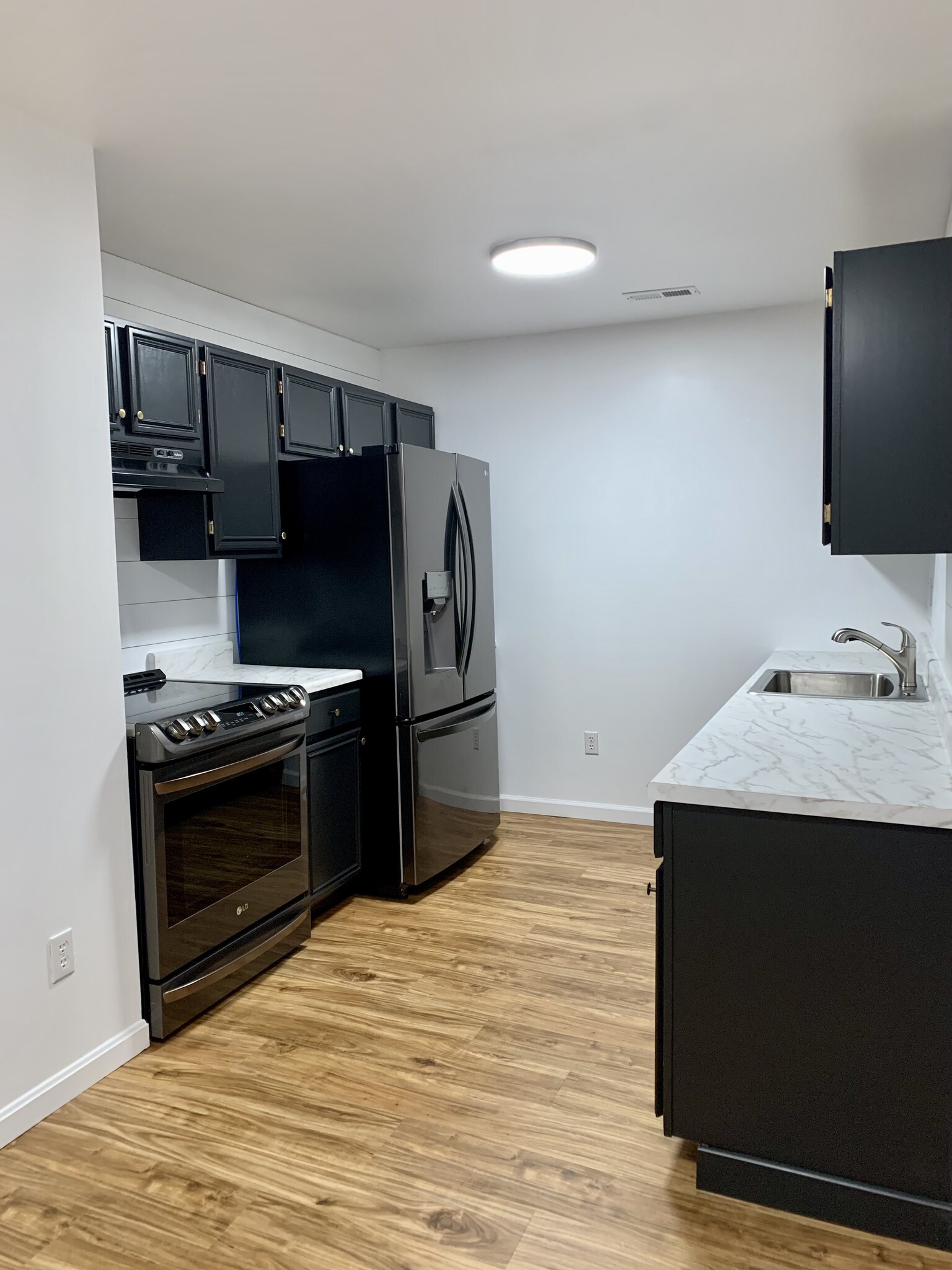 Kitchen - 1 Robindale Dr