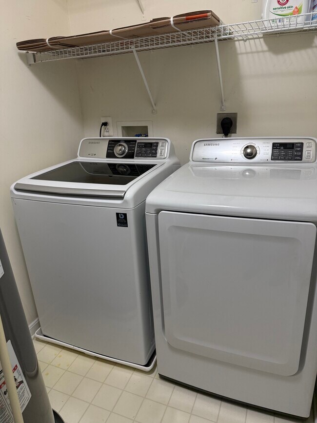 Building Photo - 5914 Terrapin Pl