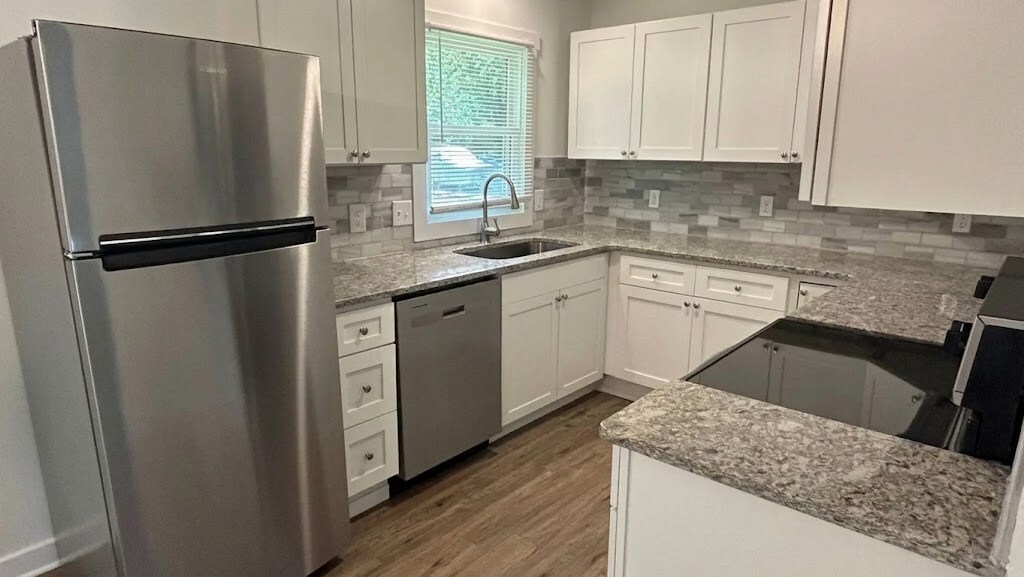 Building Photo - Room in House on Quartz Ct