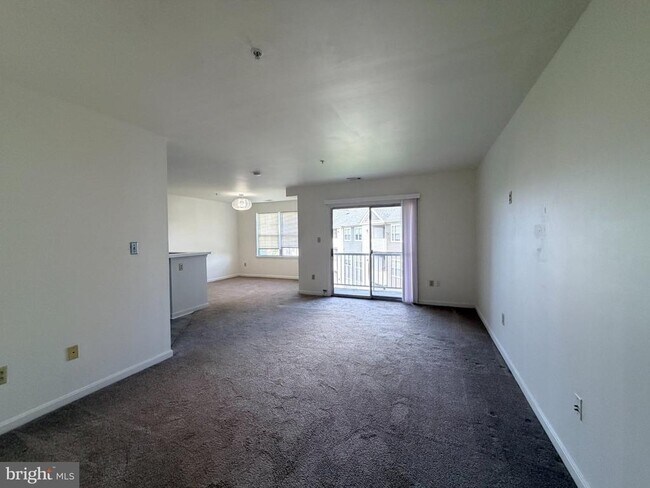 Building Photo - 306 Gatehouse Ln