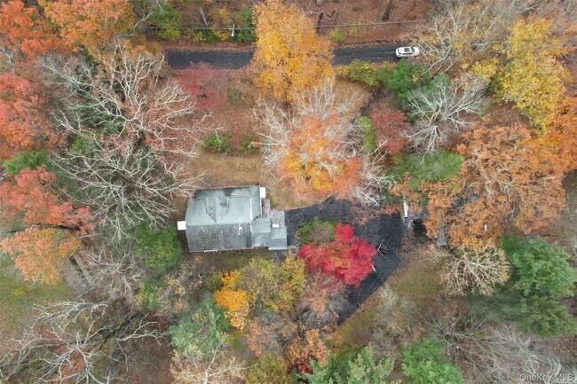 Building Photo - 19 Johnsontown Rd