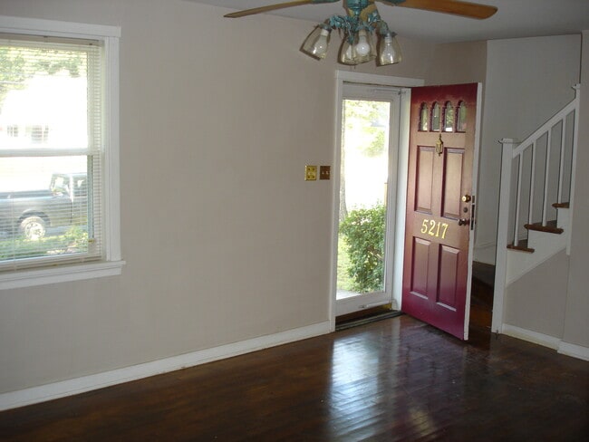 Building Photo - 5217 Forest Hill Ave