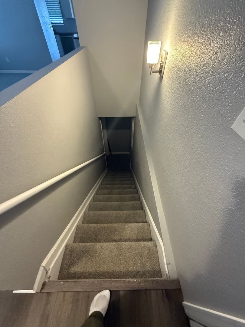 Building Photo - 19038 E Carmel Dr