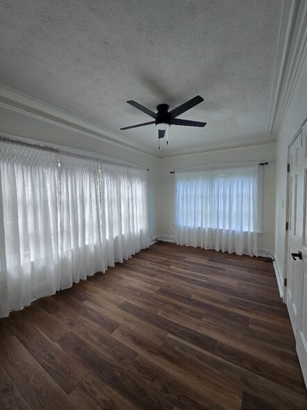 Building Photo - 2472 Overlook Rd