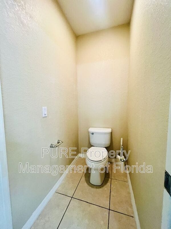 Building Photo - 8317 Bella Vida Cir
