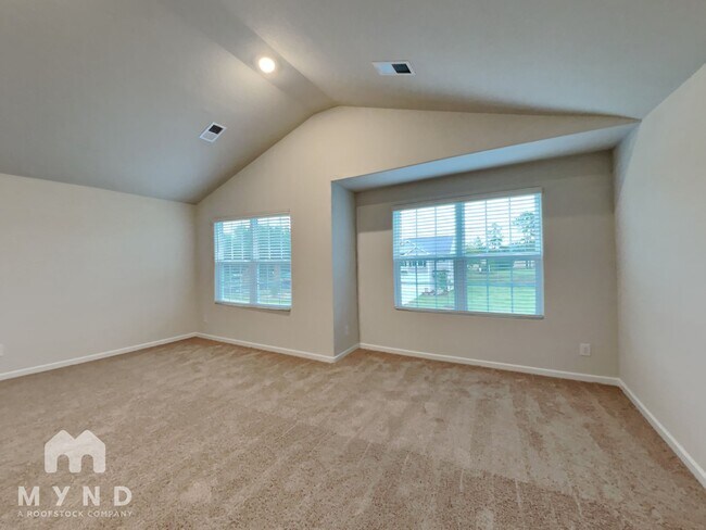 Building Photo - 72 Royal Mdw Dr