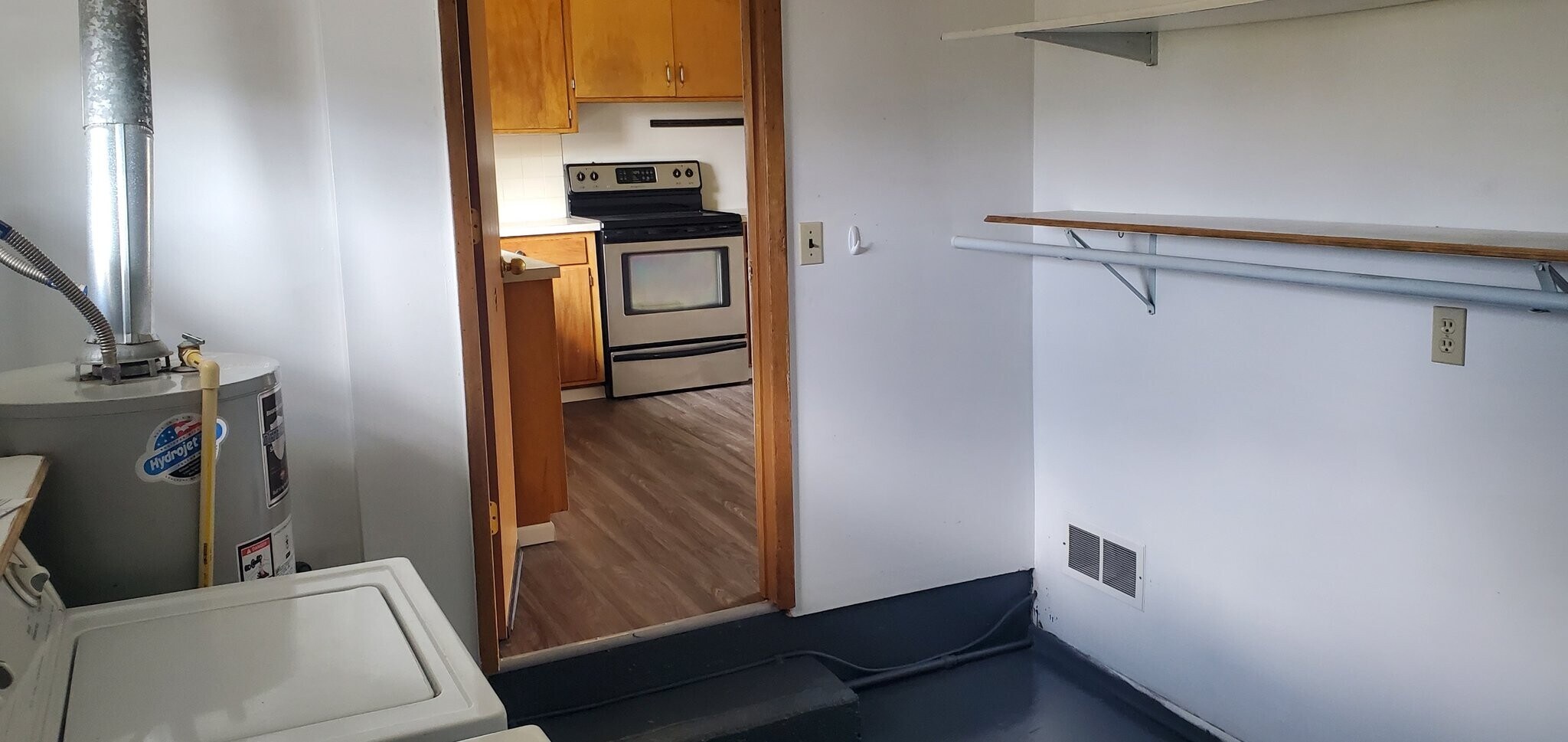 Building Photo - 4217 N Burns Rd