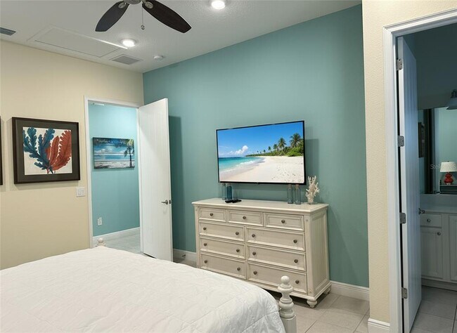 Building Photo - 8049 Dreamsicle Dr