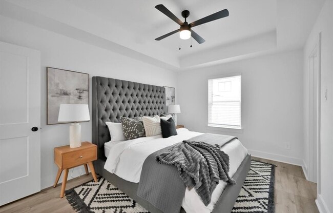 Building Photo - 8021 Cora St