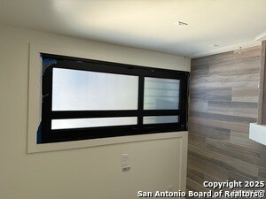 Building Photo - 110 Santa Paula Ave