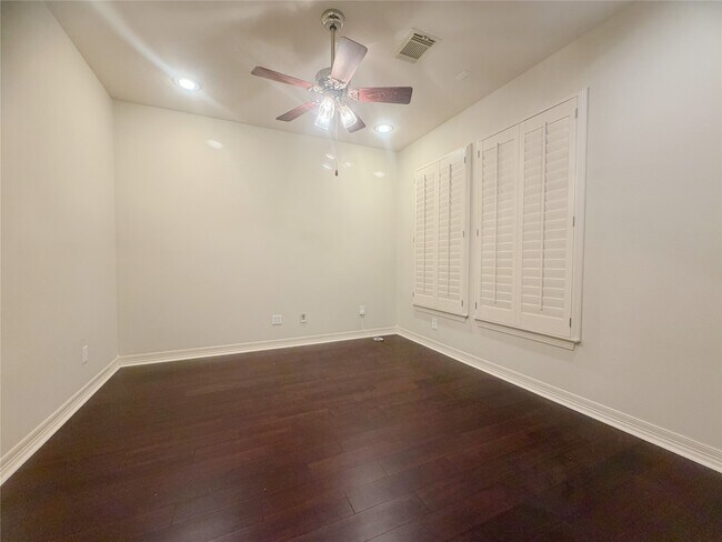 Building Photo - 5714 Brennan Ridge Ln