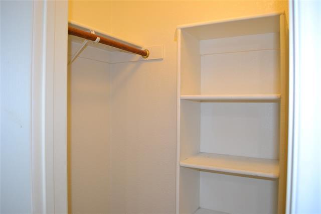 Building Photo - 6005 Hidden Pine Ln