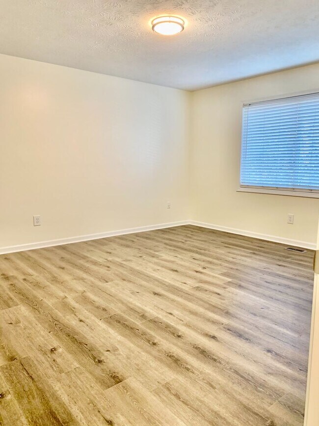 Building Photo - Hiram Rental