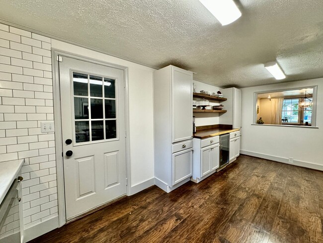 Building Photo - 3-Bedroom Ranch Ready On 12-01-25! 1/2 Acr...